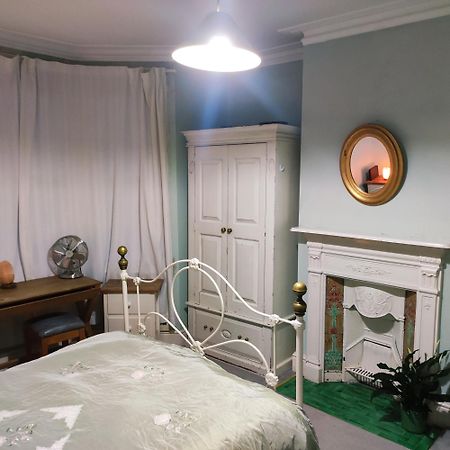 Cosy London Double Room Near Wimbledon Εξωτερικό φωτογραφία